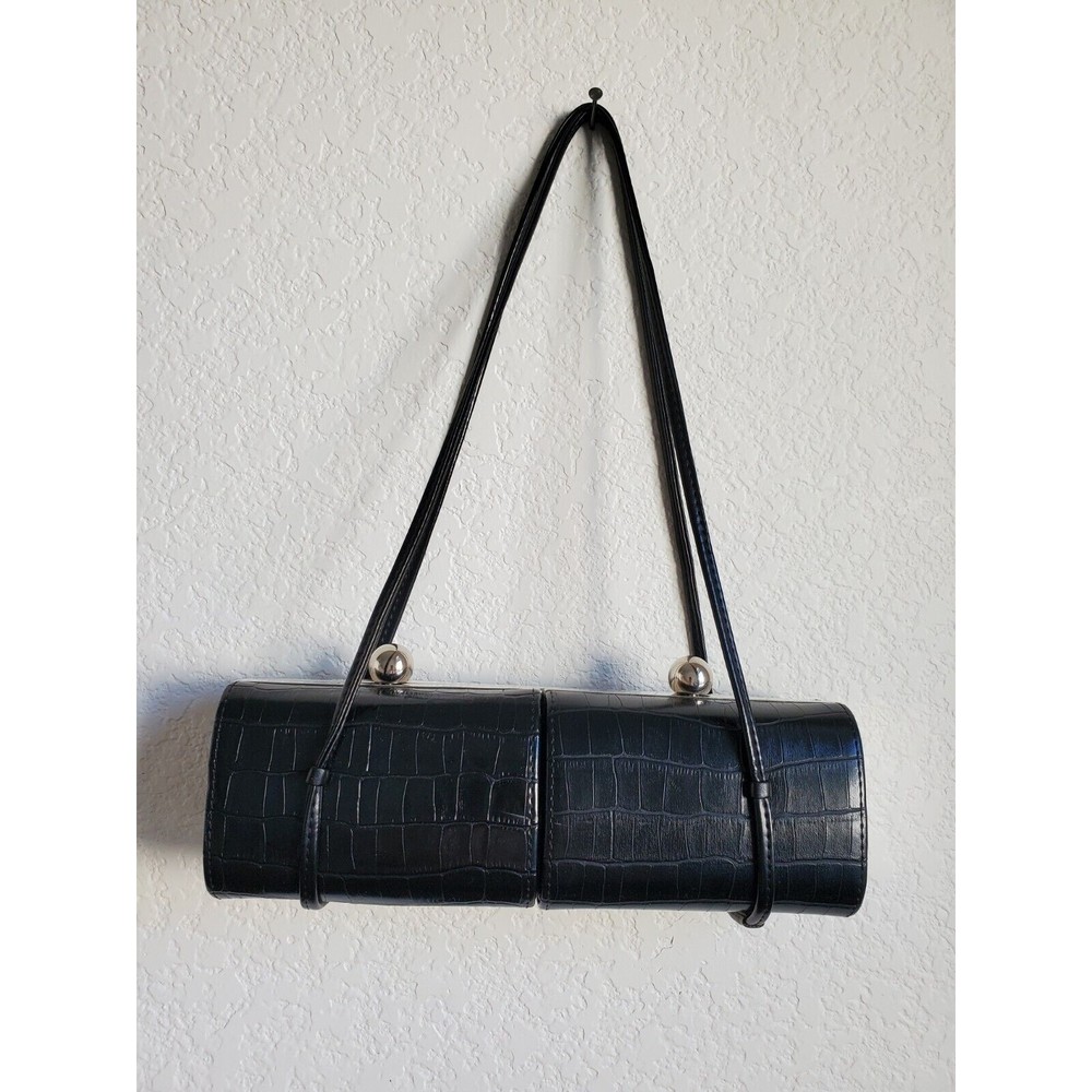 Vintage(?) Faux Crocodile Duo Compartment Black BagPURSE Clasp Round Har…
